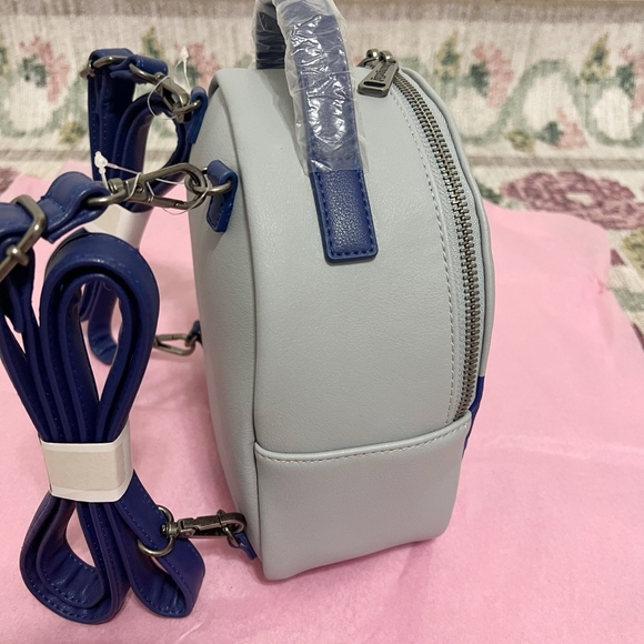 🎯 Loungefly Star Wars Hoth Convertible Mini Backpack - Picture 10 of 13